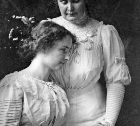 Black and white photo of Hellen Keller and Anne Sullivan